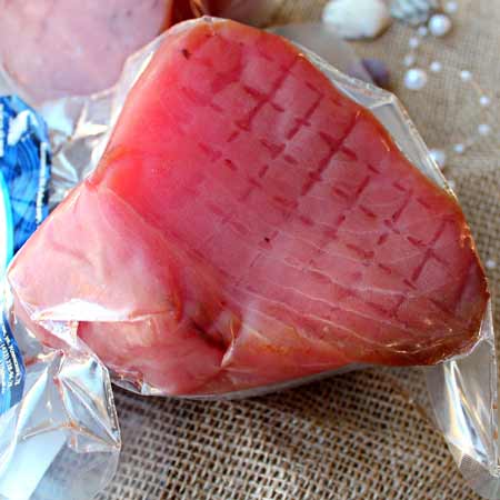 Купить Филе тунца м/соленое подкопченное во Владивостоке